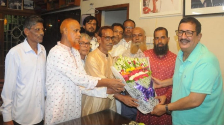 ভূমিমন্ত্রীর আশ্বাস, দলিল লেখক সমিতির উন্নয়নে পাশে থাকার...