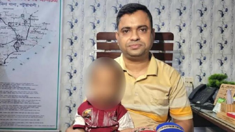 সন্তান বিক্রি করে বাবার আইফোন কেনা, সেই শিশু উদ্ধার...