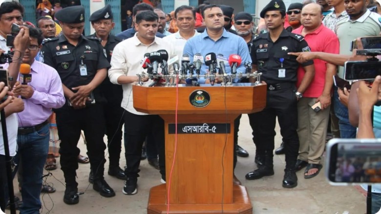 রামেকে এসআরবির অভিযান: মোবাইল কোর্টে ৭ জনের কারাদণ্ড...