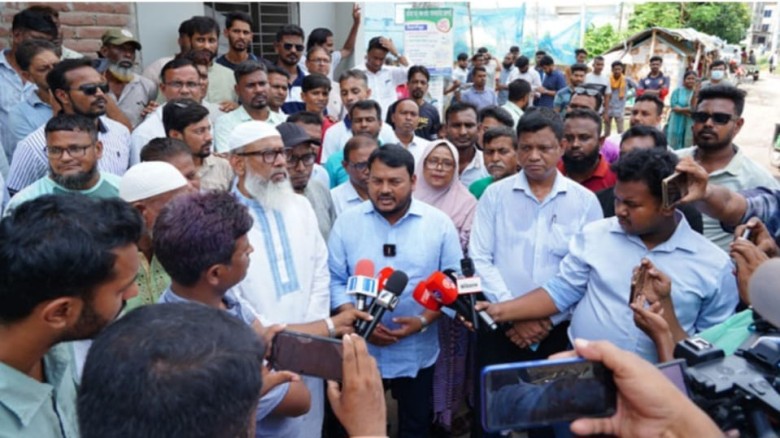 ডেঙ্গু প্রতিরোধে রাজশাহীতে বিশেষ পরিচ্ছন্নতা অভিযান