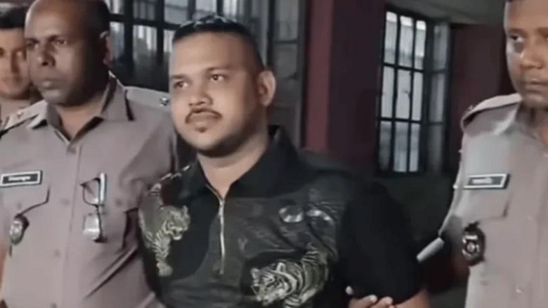 প্রিজন ভ্যান থেকে ‘পিচ্চি রাজা’ পালানোর ঘটনায় ৫ পুলিশ বরখাস্ত...